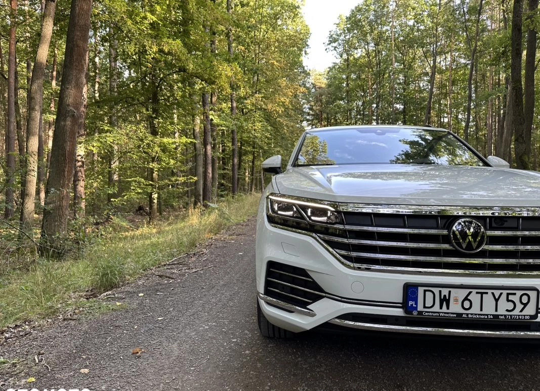 Volkswagen Touareg cena 363900 przebieg: 12000, rok produkcji 2022 z Rogoźno małe 301